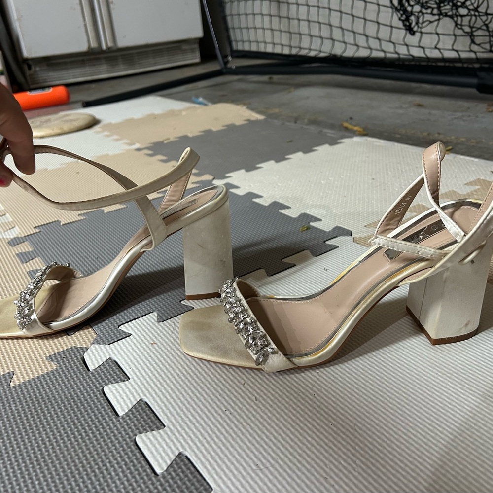 Elegant Cream Block Heel Sandals